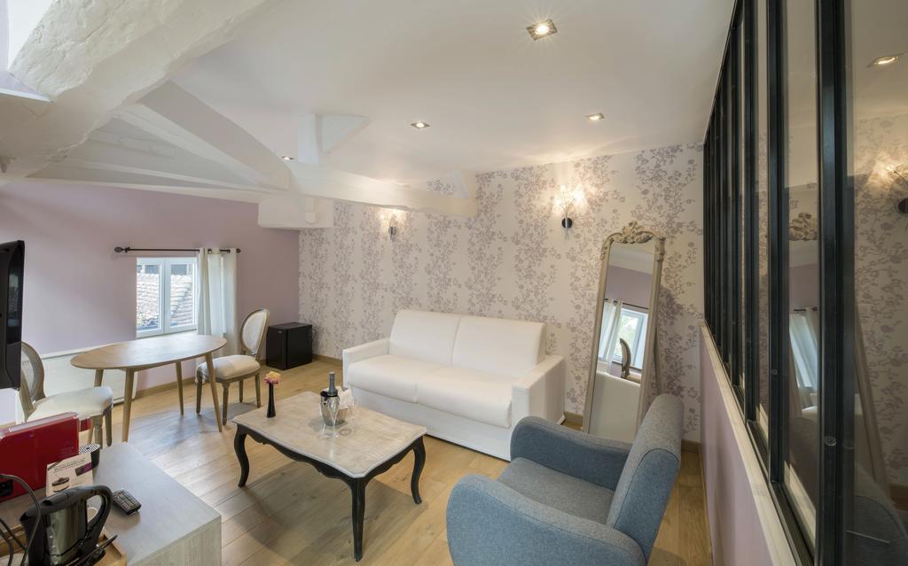 Logis Aux Maisons Eksteriør bilde